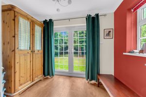 Photo 32- click for photo gallery